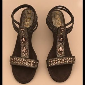 NY Transit Metallic Wedge Sandals Size 8.5 (8 1/2)